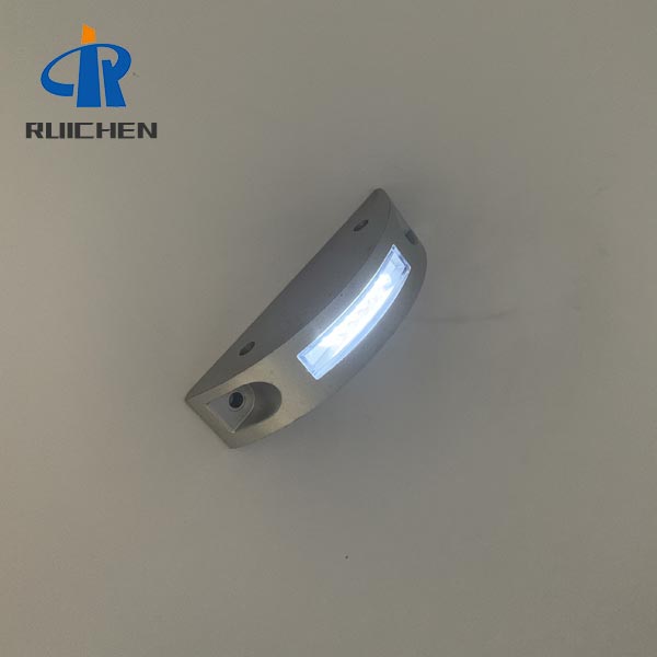 Synchronous Flashing Led Reflective Road Stud Cost In Durban